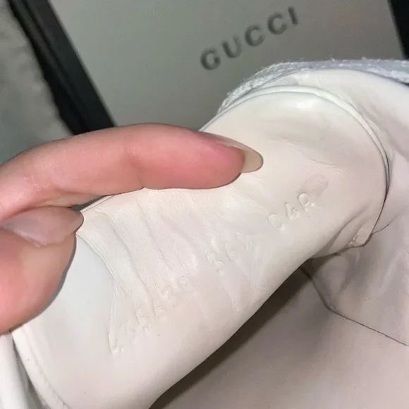 Gucci Ace Heart leather sneakers - Picture 8 of 10